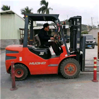 东莞叉车司机考证大朗华为周边哪里有叉车培训学校哪里有电工培训考证